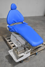 Load image into Gallery viewer, Adec 1040 Dental Dentistry Ergonomic Exam Chair