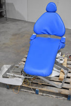 Load image into Gallery viewer, Adec 1040 Dental Dentistry Ergonomic Exam Chair