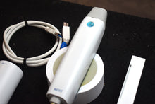 Load image into Gallery viewer, Medit i500 Dental Powderless Intraoral Scanner for CAD/CAM Dentistry