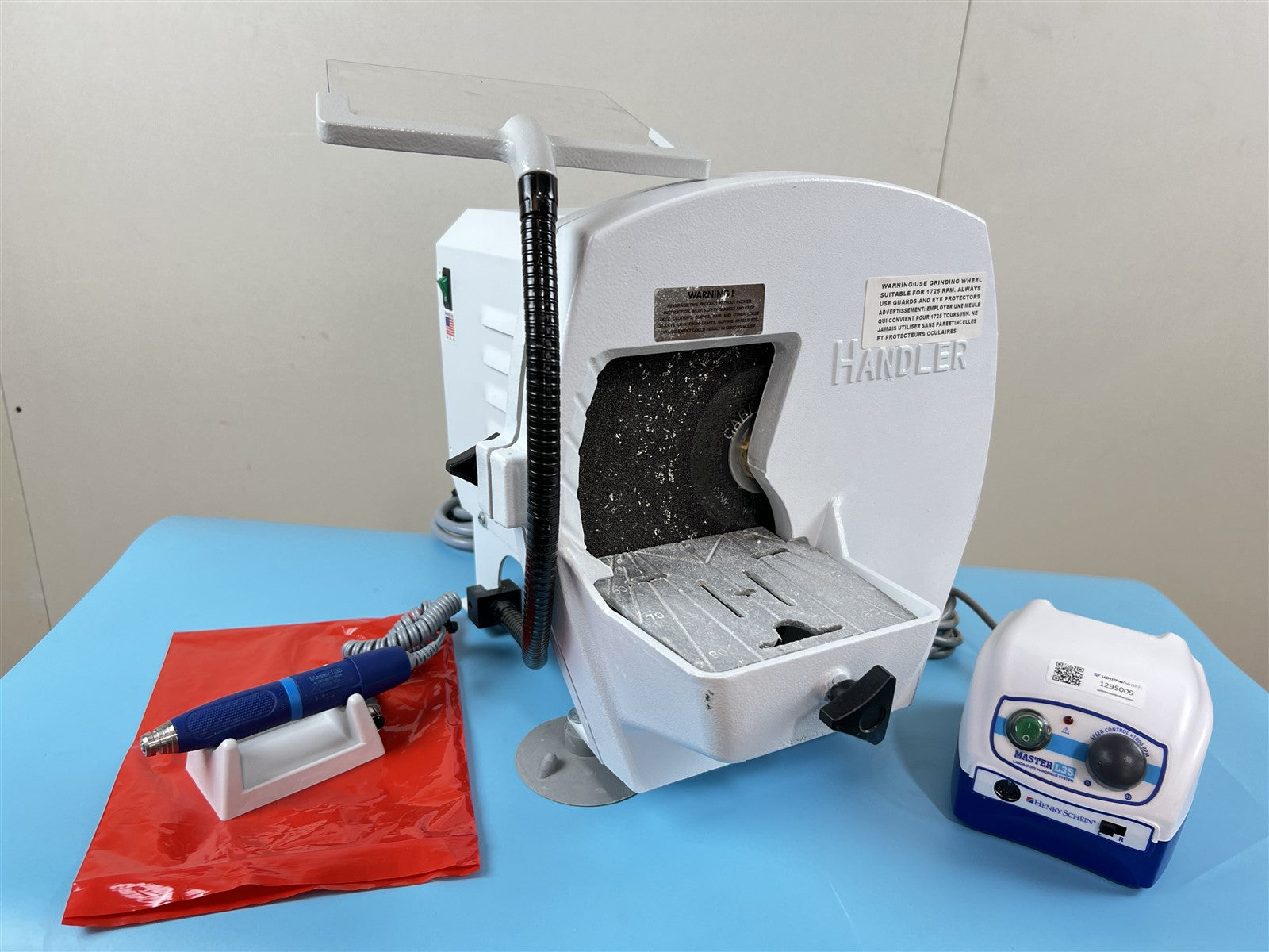 Henry Schein Master L35 Dental Motor System & Redwing Handler Buffer product image