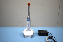 Load image into Gallery viewer, Dentsply Sirona SmartLite Focus Dental Curing Light Polymerization Unit