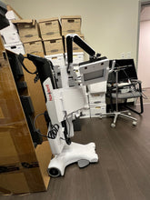 Load image into Gallery viewer, Claronav Navident Dental Dynamic 3D Implant Navigation System