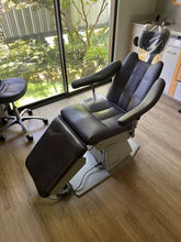 Load image into Gallery viewer, Lot of 4 Dexta MK9X Dental Ergonomic Patient Exam & Treatment Chairs
