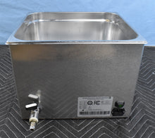 Load image into Gallery viewer, Midmark QuickClean QC3-01 Dental Ultrasonic Cleaner Cavitation Bath