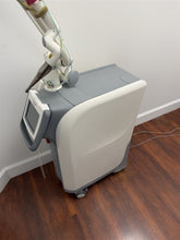 Load image into Gallery viewer, TereFotona LightWalker DT Dental Laser Oral Tissue Ablation System
