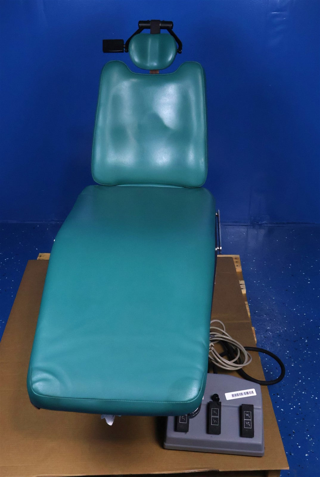 Dexta MK25X / 604-14 Dental Ergonomic Oral Surgery Exam Chair product image