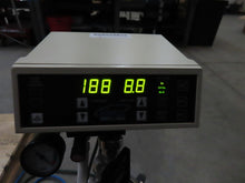 Load image into Gallery viewer, Matrx Digital MDM Dental N2O Nitrous Oxide Flowmeter