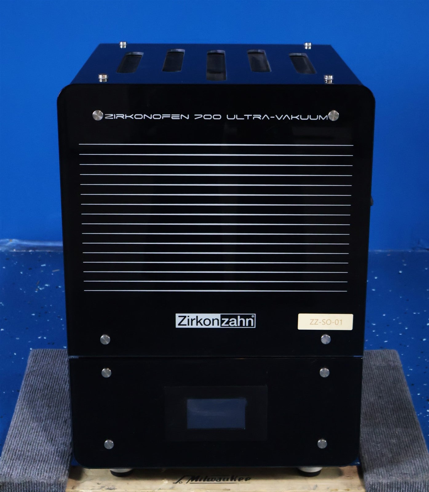 Zirkonzahn Zirkonofen 700 UV Dental Sintering Furnace Ultra Vacuum 220 product image