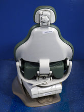 Load image into Gallery viewer, Midmark Ultracomfort Dental Operatory Exam Chair Cantilever Hydraulic Model