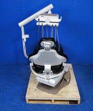 Load image into Gallery viewer, Midmark Elevance Dental Patient Exam Chair Programmable Operatory