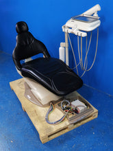 Load image into Gallery viewer, Midmark Elevance Dental Patient Exam Chair Programmable Operatory