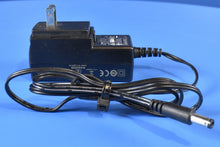 Load image into Gallery viewer, Zeiss Primo Star Binocular Dental Lab Microscope - BROKEN