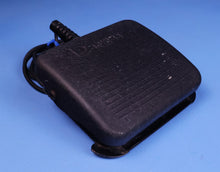 Load image into Gallery viewer, Dentsply Cavitron Select SPS Ultrasonic Dental Scaler 30kHz Unit