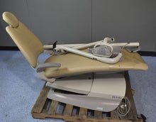 Load image into Gallery viewer, DCI Series 5 Dental Ergonomic Exam & Treatment Chair