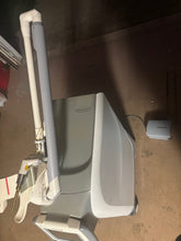 Load image into Gallery viewer, Fotona LightWalker AT Dual-Wavelength Dental Laser – Soft & Hard Tissue