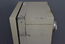 Load image into Gallery viewer, Dentronix DDS 5000 Dental Dry-Heat Instrument Sterilizer