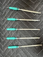 Load image into Gallery viewer, Lot of Dentsply Cavitron Dental Dentistry JET-Mate Handpieces & Inserts