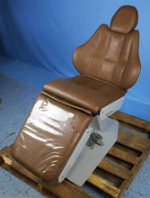 Load image into Gallery viewer, Dexta MK9C Dental Curved Wingback Ergonomic Exam Chair