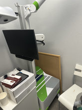 Load image into Gallery viewer, X-Guide X-Nav Dental Dynamic 3D Implant Navigation System
