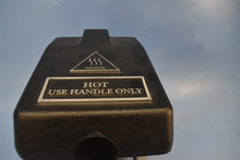 Load image into Gallery viewer, Ray Foster MT10 Dental Vacuum Trimmer System
