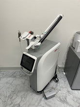 Load image into Gallery viewer, Fotona Lightwalker ATS High-Performance Soft and Hard Tissue Dental Laser System
