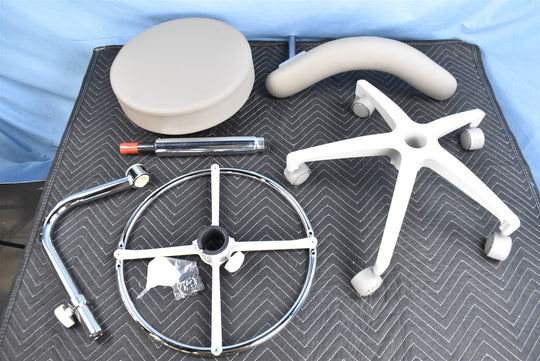 NEW UNUSED DCI Series 5 Dental Ergonomic Adjustable Assistant Stool