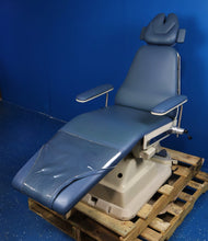 Load image into Gallery viewer, Boyd S2615 Dental Oral Surgery Exam Chair
