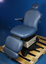Load image into Gallery viewer, Midmark 641-005 Dental Exam Chair

