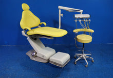 Load image into Gallery viewer, Forest DentalEZ 3900 Patient Exam Chair Hydraulic w/ Foot Control BROKEN
