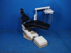Midmark Elevance Dental Patient Operatory Exam Chair w/ Rear Assistant Delivery