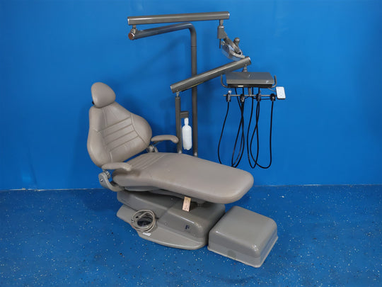 Forest Dental 3900 Dental Patient Operatory Exam Chair w/ Delivery & Light