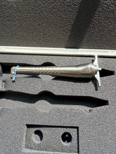 Load image into Gallery viewer, Fotona Lightwalker AT-S Er Nd Dual Wavelength Dental Tissue Oral Laser System
