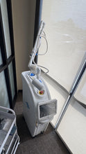Load image into Gallery viewer, Convergent Solea 3.0 CO2 Dental All-Tissue Hard Soft Oral Laser System
