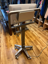 Load image into Gallery viewer, iTero Element 5D Intraoral Dental Scanner Cart System for CAD/CAM Dentistry
