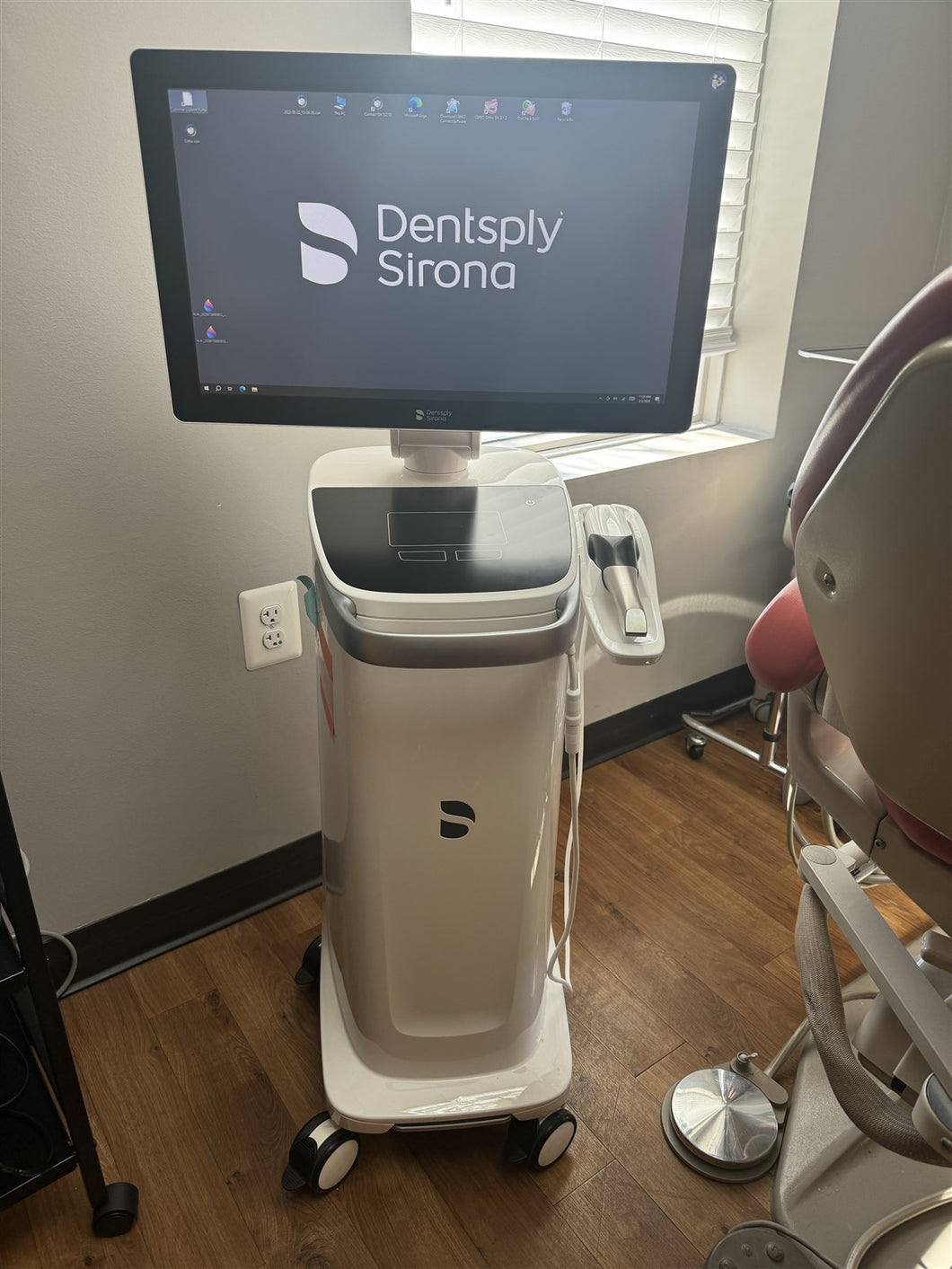Sirona Primescan Connect Dental Intraoral Scanner for CAD/CAM