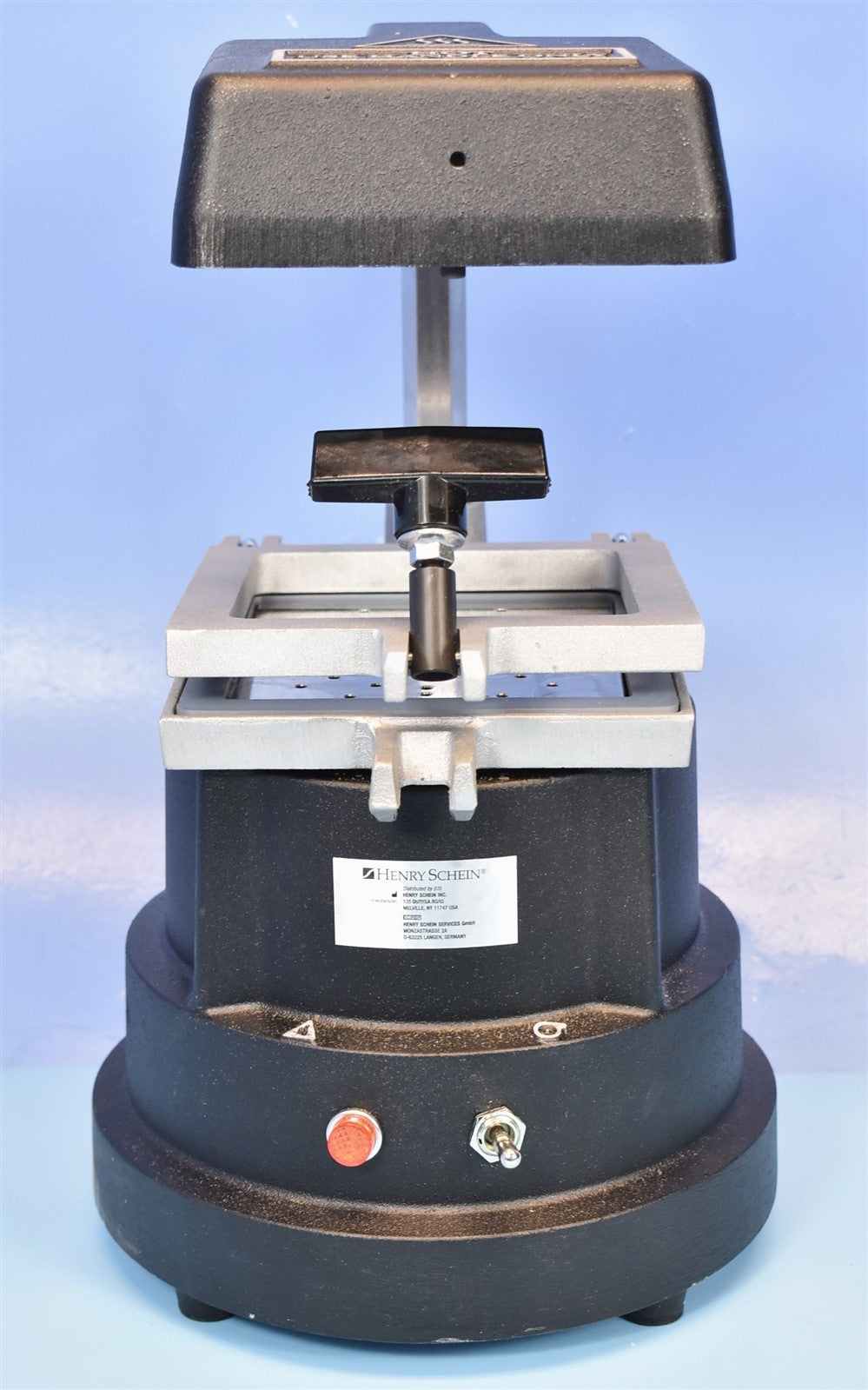 Henry Schein The Machine III Vacuum Pressure Thermoforming Machine