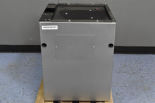 Load image into Gallery viewer, NEW UNUSED Midmark PowerVac G Dental High-Performance Vacuum Pump

