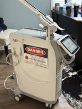 Load image into Gallery viewer, Fotona Lightwalker AT-S 2021 Dental Laser Oral Tissue Surgery Ablation System
