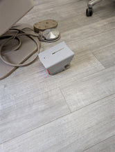 Load image into Gallery viewer, Fotona LightWalker AT Dental Laser System w/ Handpieces Great Condition (2013)
