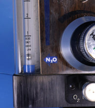 Load image into Gallery viewer, Fraser Quantiflex MDM Dental Nitrous Oxide N2O Flowmeter System
