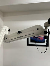 Load image into Gallery viewer, Global Urban Entree M704CL Dental Microscope Magnification System
