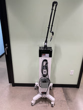 Load image into Gallery viewer, UltraPulse Matrix CO2 Dental Soft-Tissue Laser System Year: 2023
