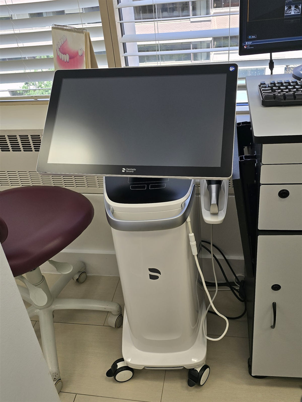 Sirona Primescan with MC X Mill and Ivoclar Vivadent Programat CS 4 Furnace