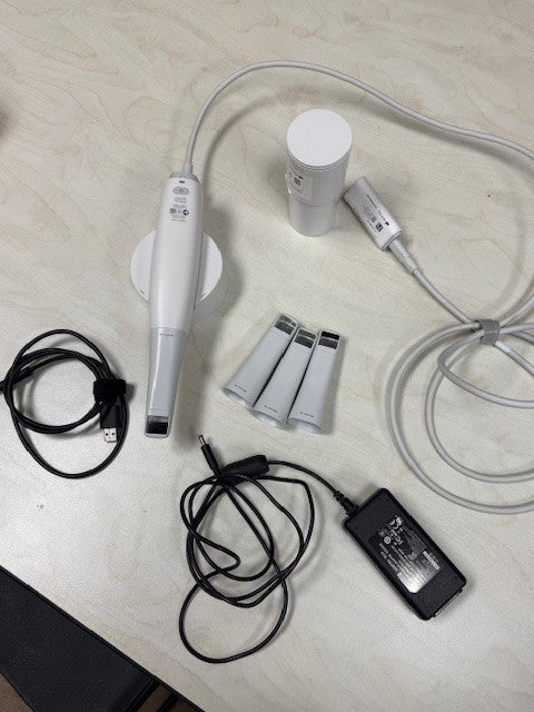 Medit i700 Dental Intraoral Scanner for CAD/CAM Dentistry (2021)