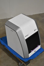 Load image into Gallery viewer, Novux NX100 Dental High-Resolution Strip Light Projection 3D Model Scanner
