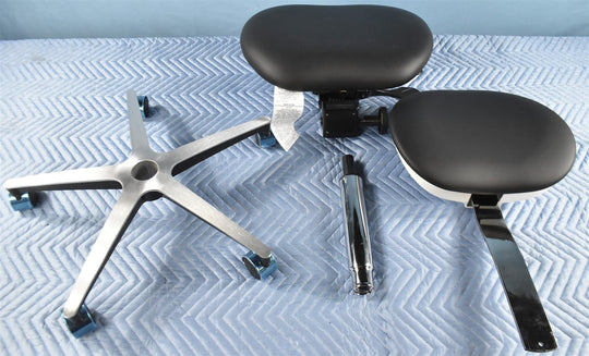 NEW UNUSED Belmont Dental Dentistry Ergonomic Doctor Stool
