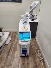Load image into Gallery viewer, Convergent Solea 3.0 C02 Dental Hard and Soft Tissue Laser System
