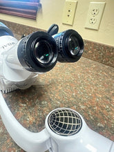 Load image into Gallery viewer, Global A3 Series Endodontic Microscope Magnification System
