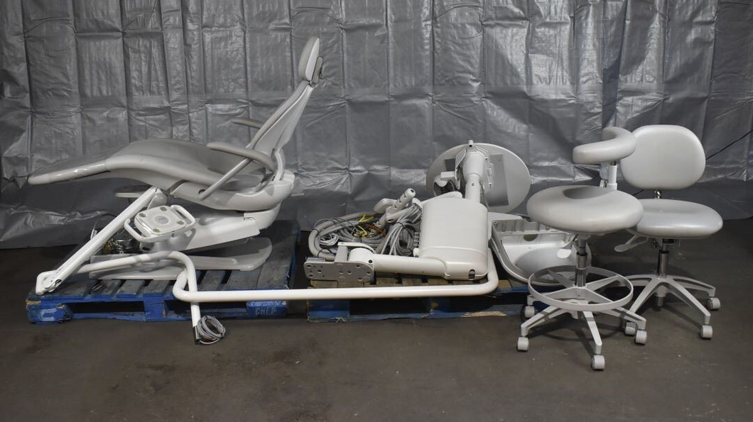 Adec 311 w/ 541 12 O'Clock Rear Delivery, 375L Exam Light, 421 & 422 Stools
