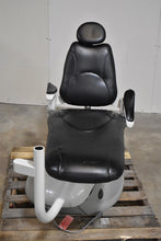 Load image into Gallery viewer, Pelton &amp; Crane SP30 Dental Dentistry Ergonomic Patient Exam Chair
